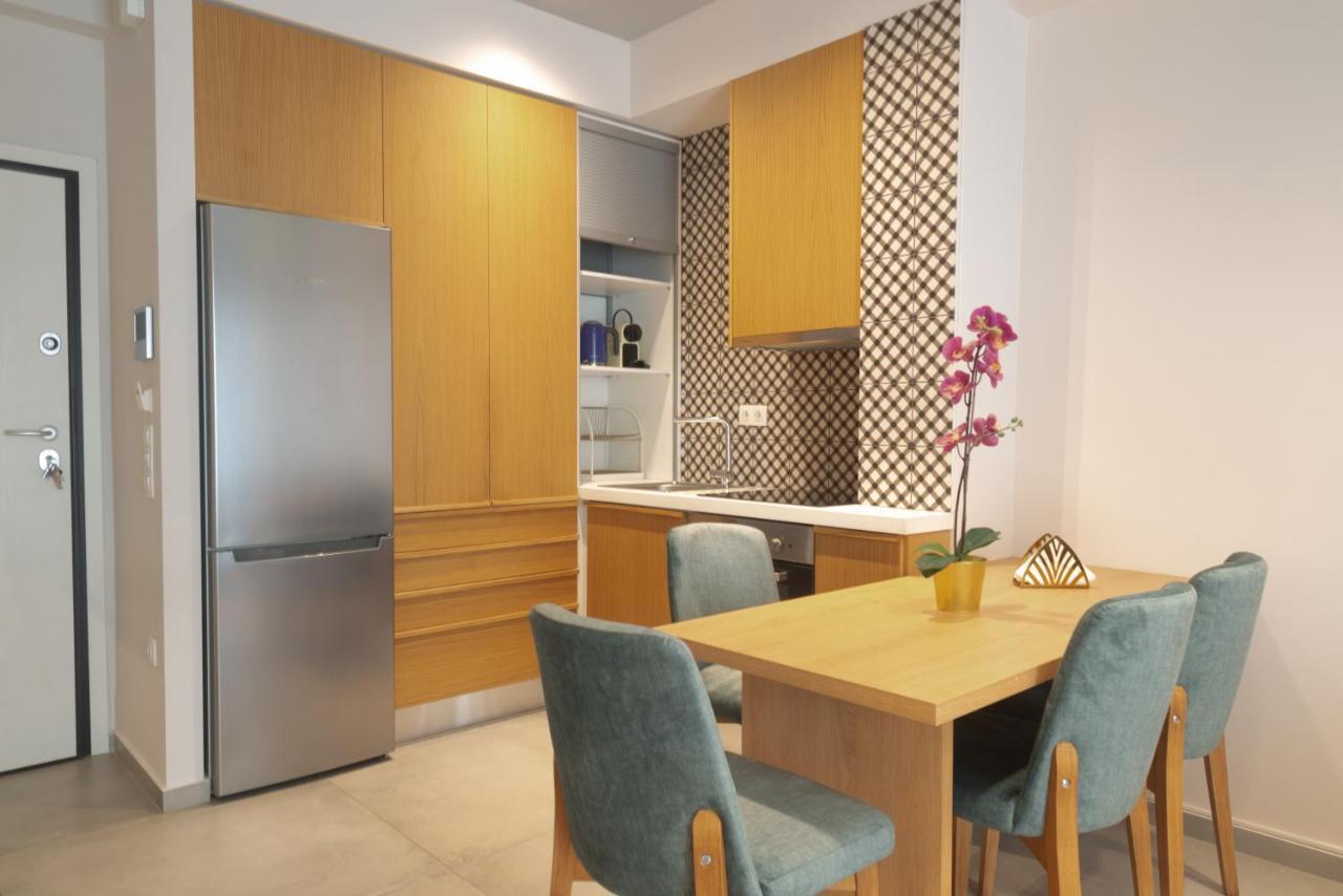 Crown Designed Apartments Atenas Exterior foto